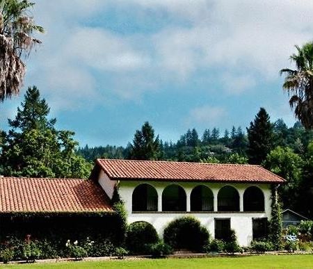 Spanish Villa Inn Света Елена Екстериор снимка