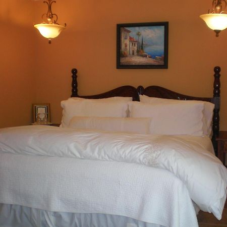 Spanish Villa Inn Света Елена Екстериор снимка