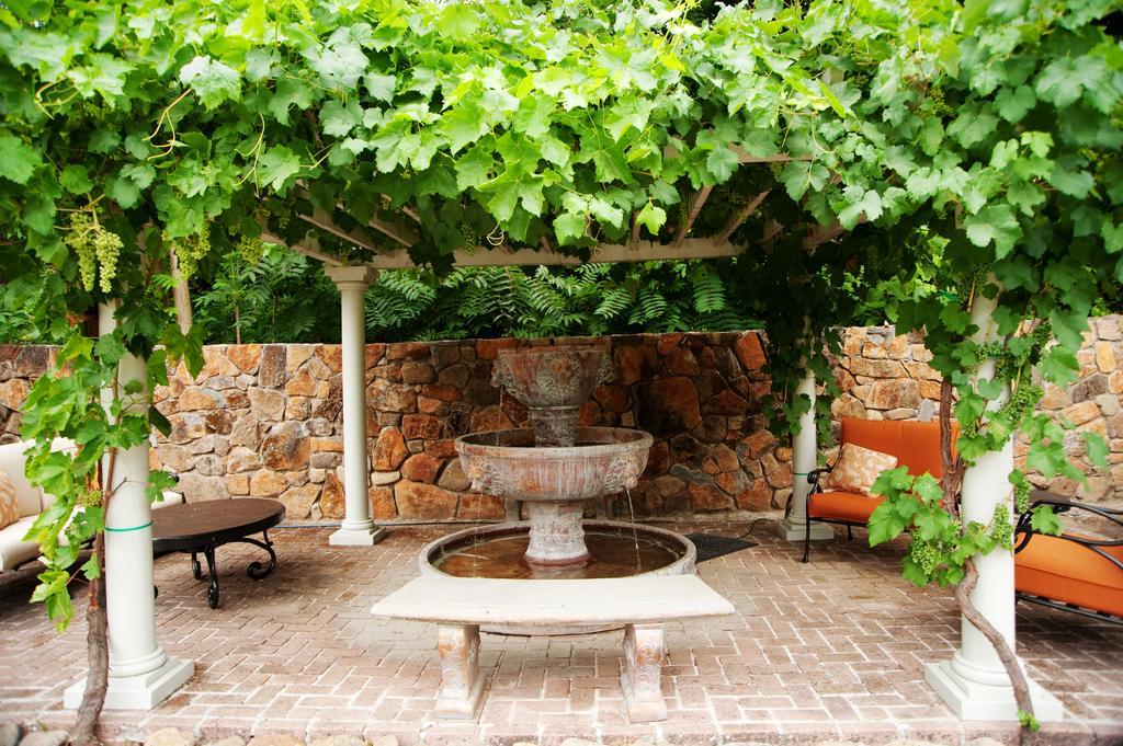 Spanish Villa Inn Света Елена Екстериор снимка