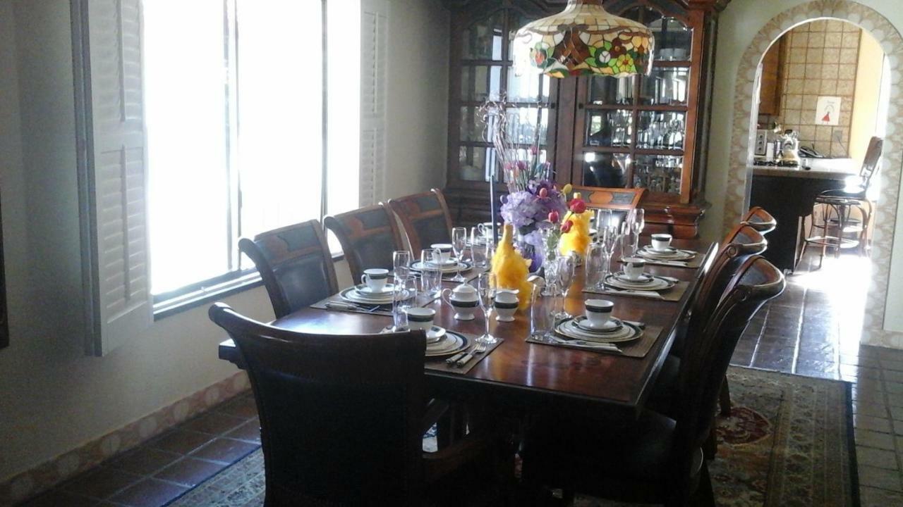 Spanish Villa Inn Света Елена Екстериор снимка